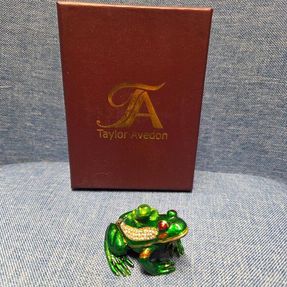 Taylor Avedon Collectible Frog Trinket Box - Picture 1 of 6